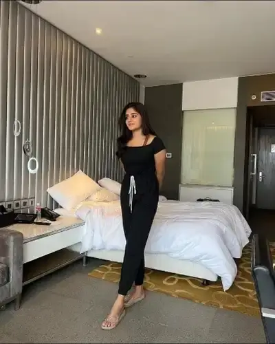 Mayfair Gardens Call Girl Service